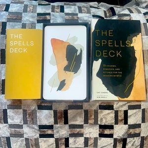 The Spells Deck: 78 Charms, Remedies, and Rituals for the Modern Mystic
